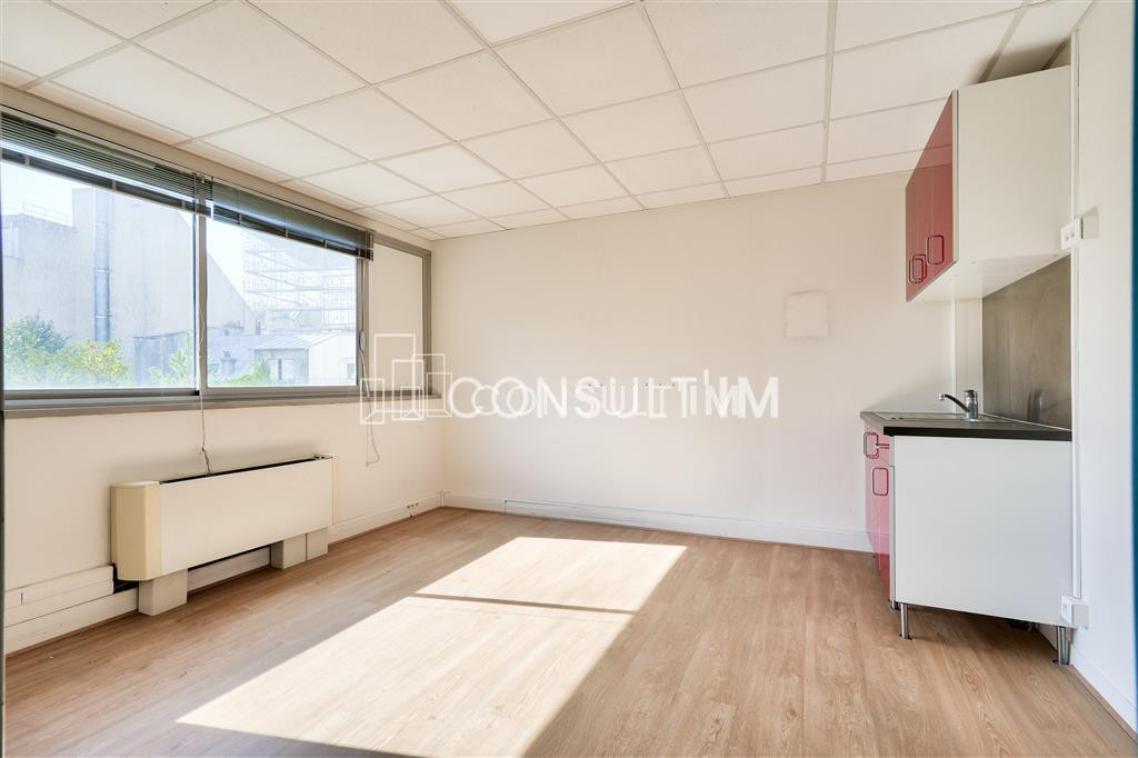 A proximité du métro Boulogne Jean Jaurès, à louer, bureaux de 357m²