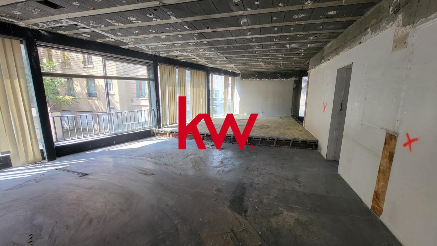 Bureaux CLERMONT-FERRAND 173.8 m2