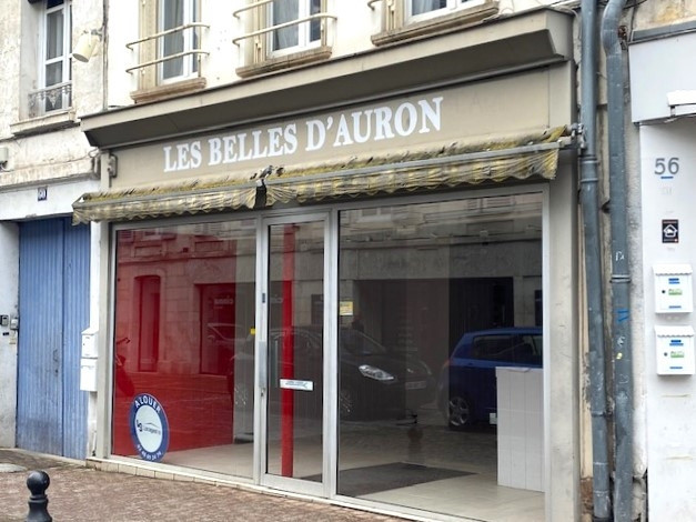 Local professionnel  96m² BOURGES