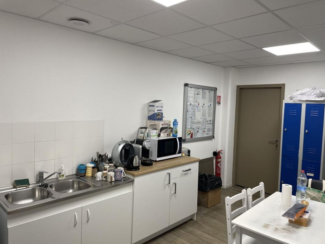 Local commercial de 229m²