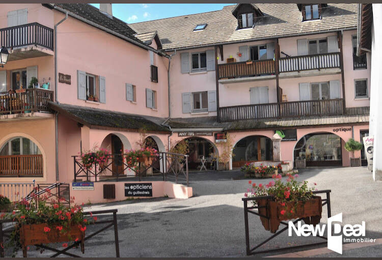 Surface commerciale de 37 m2 à 05600 GUILLESTRE