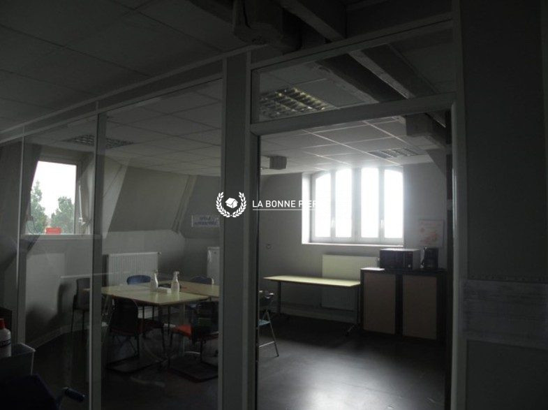 A vendre immeuble professionnel Cambrai 8,59% net
