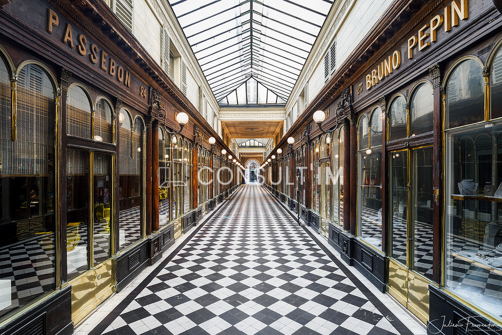 A proximité du Palais Royal et du métro Louvre-Rivoli