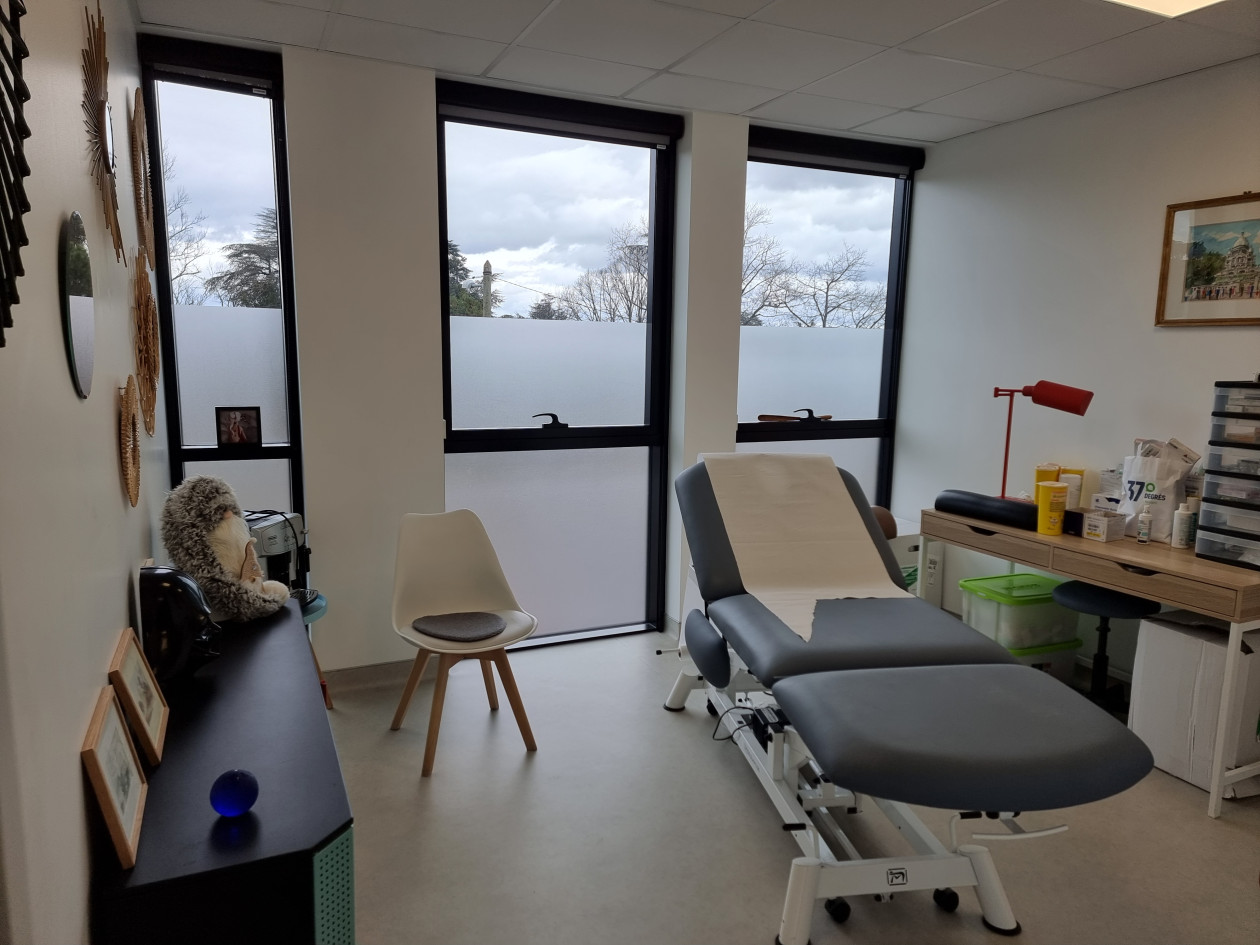 Pôle santé ouest lyonnais / grand cabinet à louer sur plateau médical