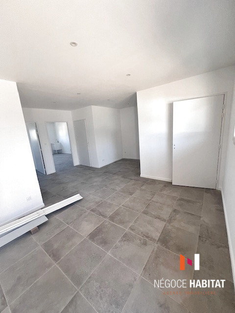 LOCAL PROFESSIONNEL T3 de 74m2
