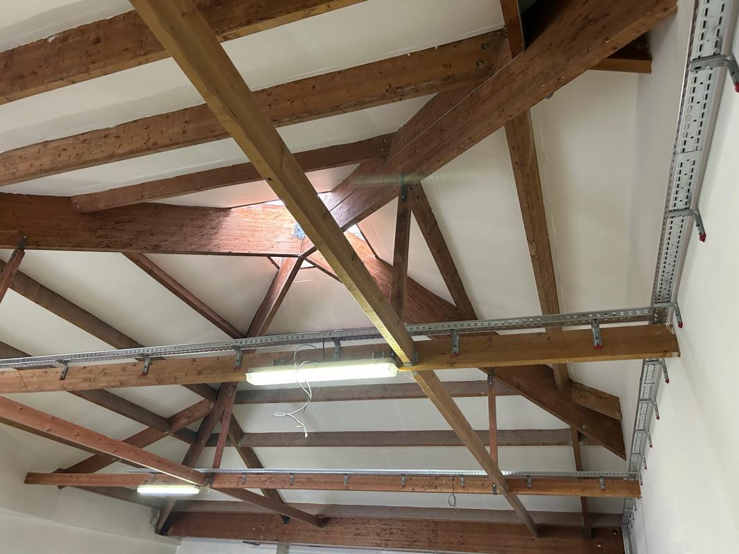 Local commercial 198m2