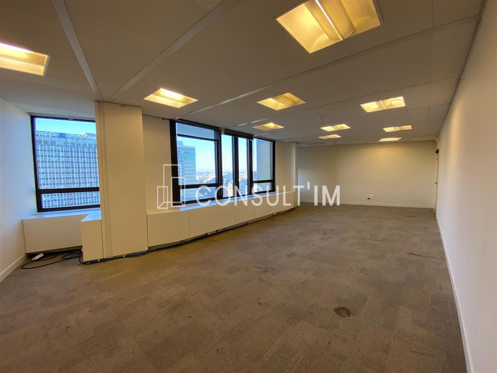 A louer bureaux à la Tour Montparnasse