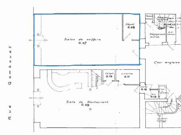 Place du marché Saint-Honoré, une boutique à louer de 48 m² en RDC et 13 m² en sous-sol