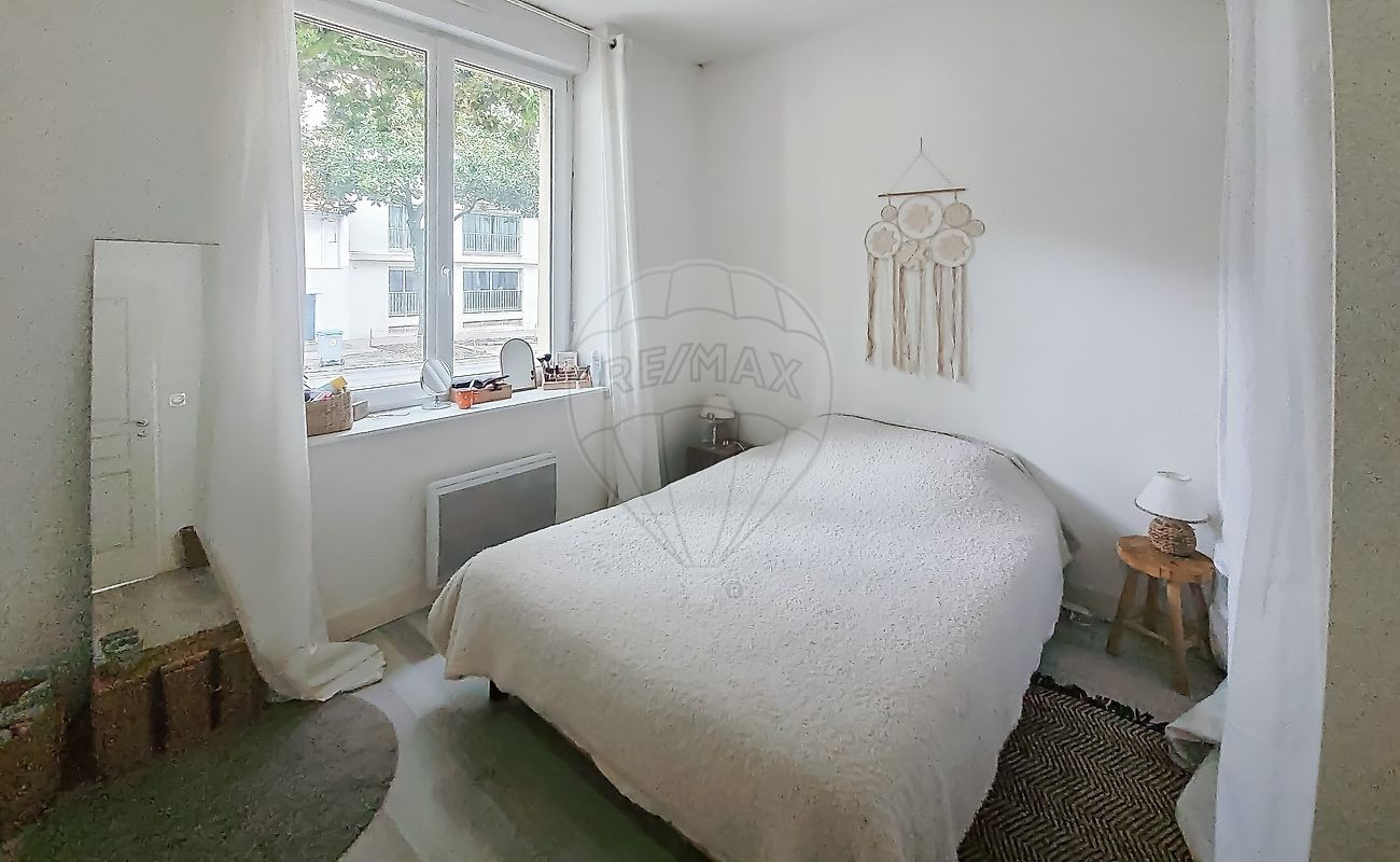 Immeuble 7 chambre(s) à vendre