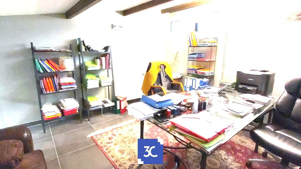 Local commercial style Loft à vendre Versailles Ouest - Extr