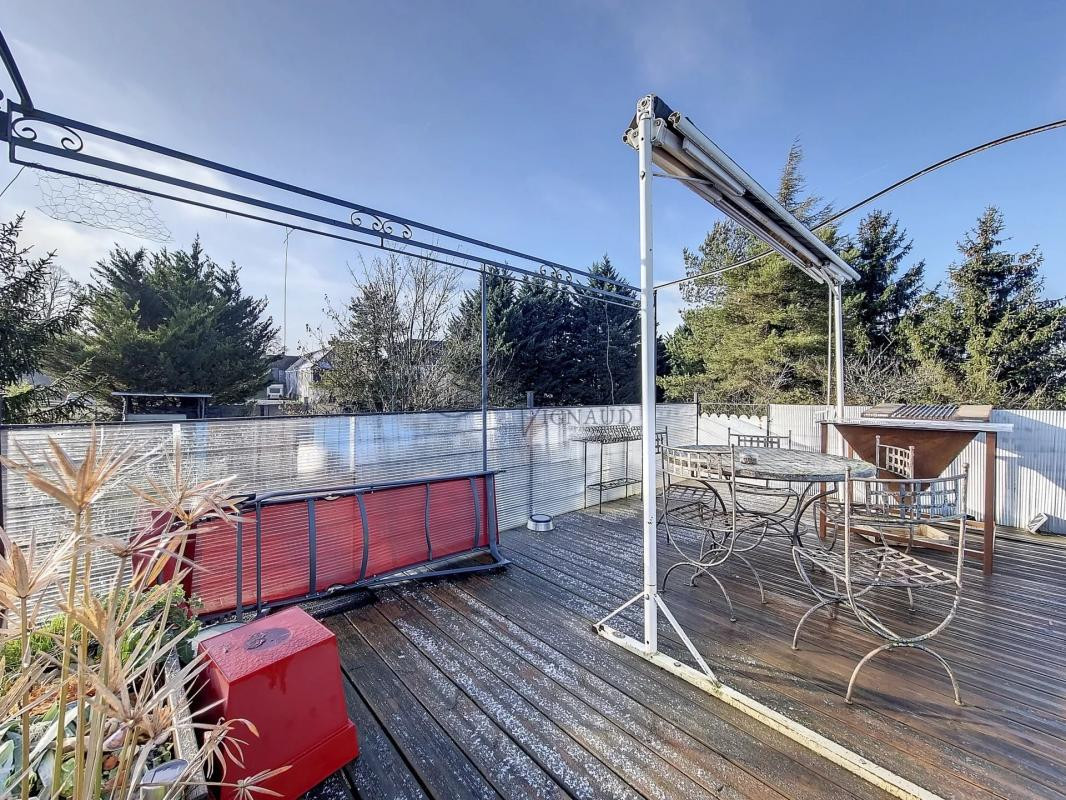 Loft et hangars sur St Georges sur Cher