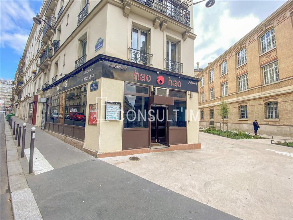 Boutique d'angle avec extraction à vendre en plein cœur du 5ème
