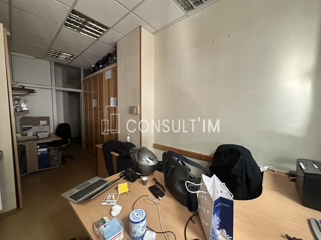 En plein cœur du 5ème arrondissement, à louer une surface de boutique de 116m²