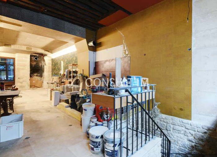 A louer restaurant au pied d'un hôtel en cours de restructuration