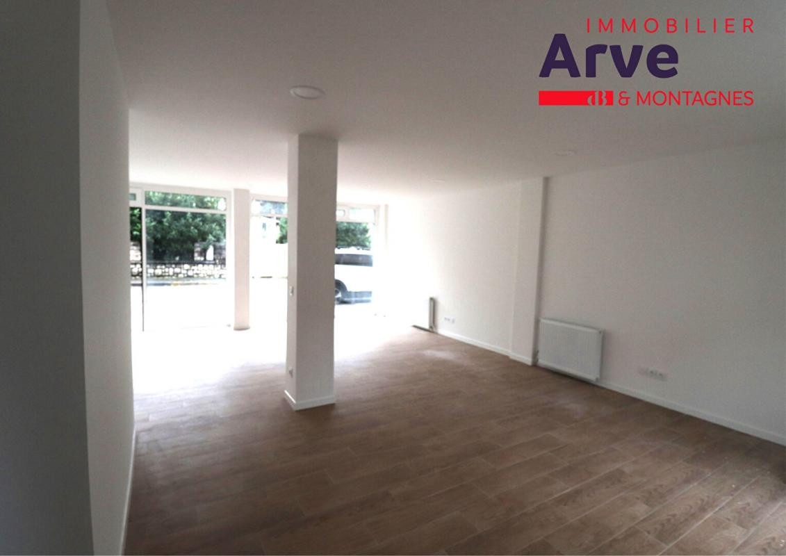 Local commercial, emplacement de premier choix