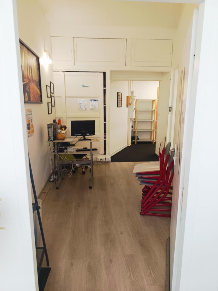 Local 140m2 pour pluridisciplinarité