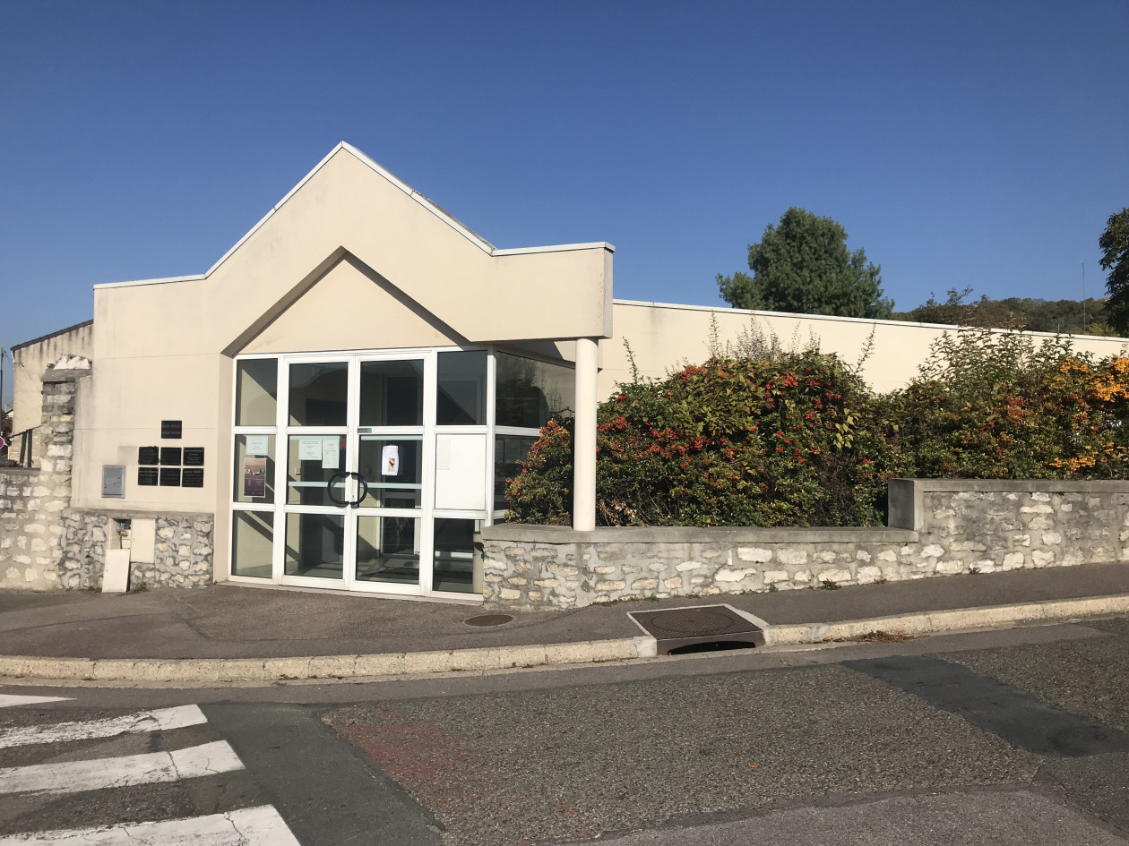 À LOUER – CABINET MÉDICAL / PARAMÉDICAL – MAISON DE SANTÉ PMR