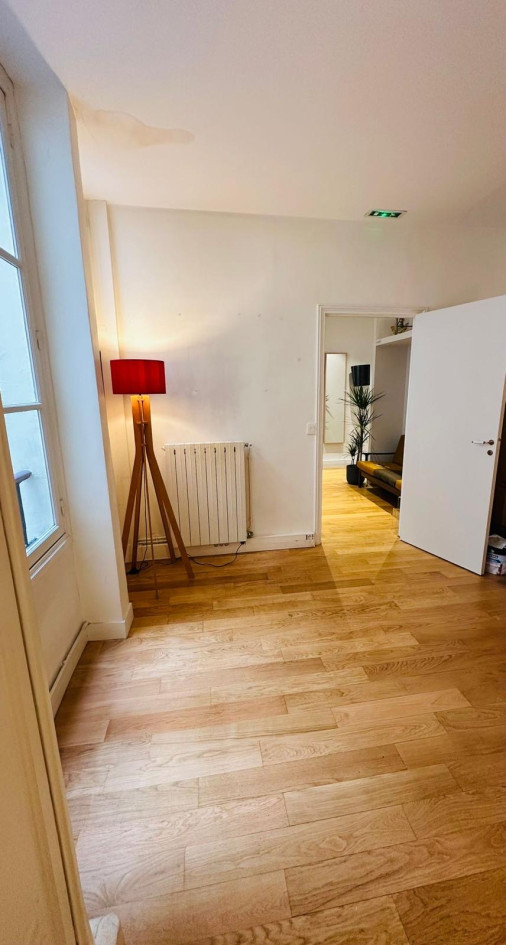 Sous Location d'une salle de soin à Paris Centre !