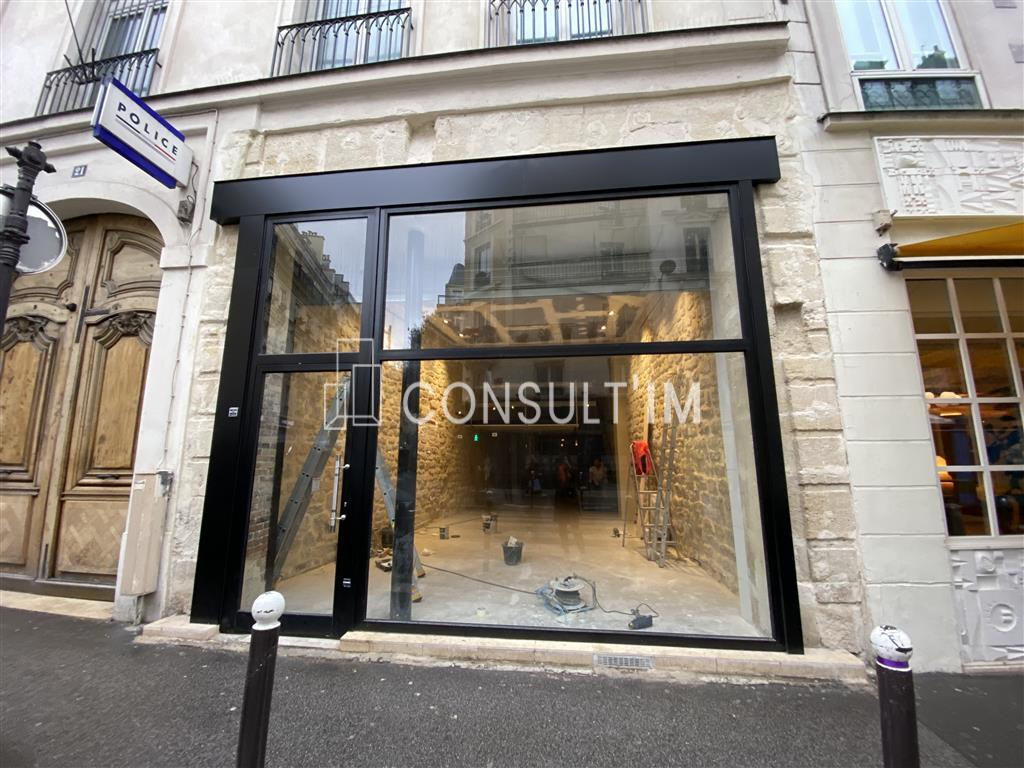 EMPLACEMENT PRIME - boutique rénovée et climatisée