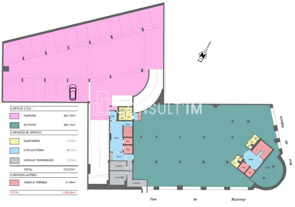 A louer,  dans un immeuble d'angle, une surface de 1807m²