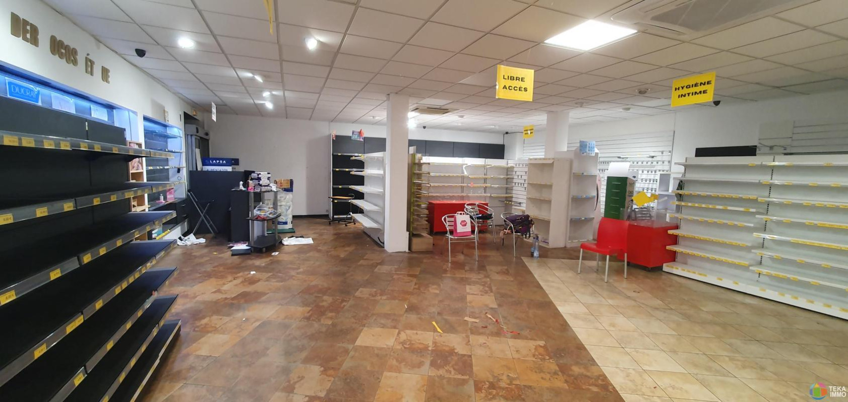 A LOUER LOCAL COMMERCIAL DE 390 M² ST LOUIS CENTRE