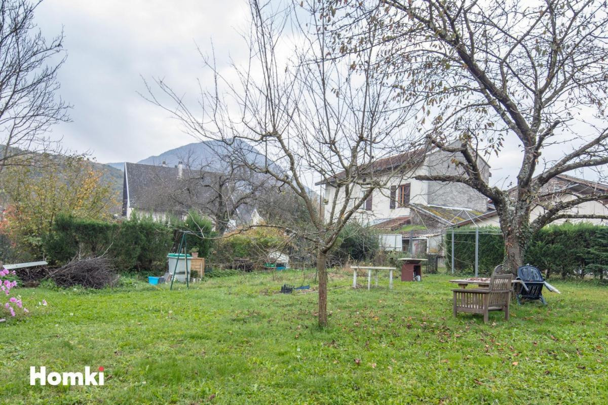 À vendre : Immeuble de rapport à Jarrie – Opportunité d’investissement locatif