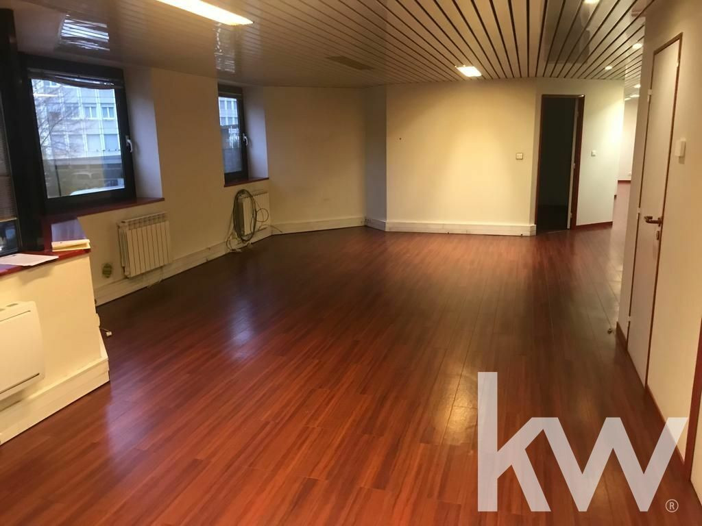 À vendre - local bureaux de 151 m² à Clermont-Ferrand