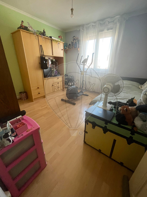 Immeuble 7 chambre(s) à vendre