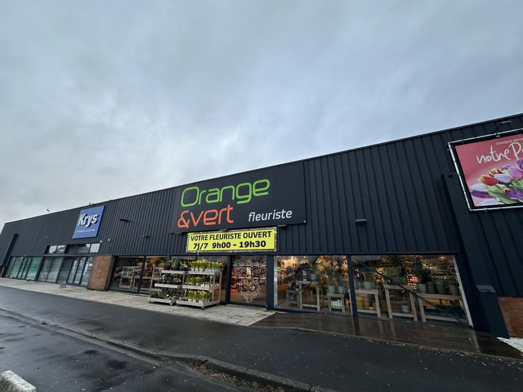 LOCAL COMMERCIAL 250M2 A LOUER AUCHAN DOUAI SIN LE NOBLE - POSSIBLE 570M2