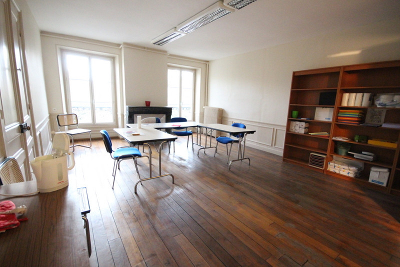 Ensemble immobilier 484 m² - SENLIS CENTRE VILLE
