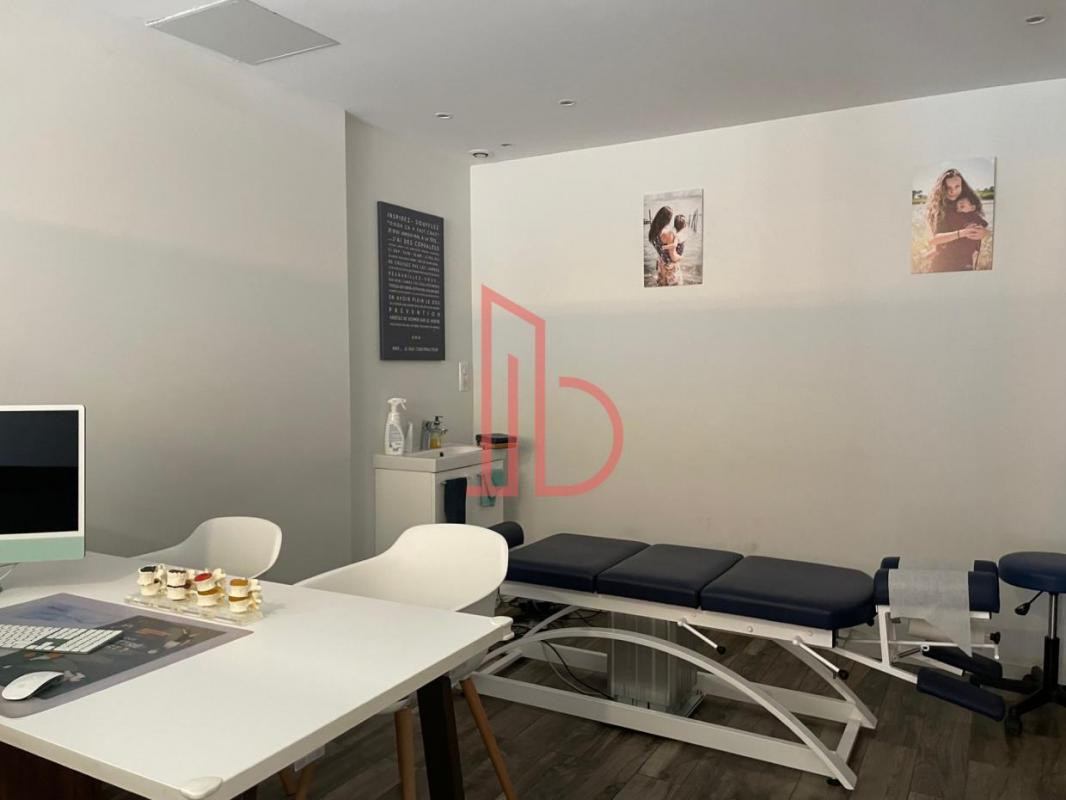 A louer Bureaux 187m2 Bordeaux Bassins a flot