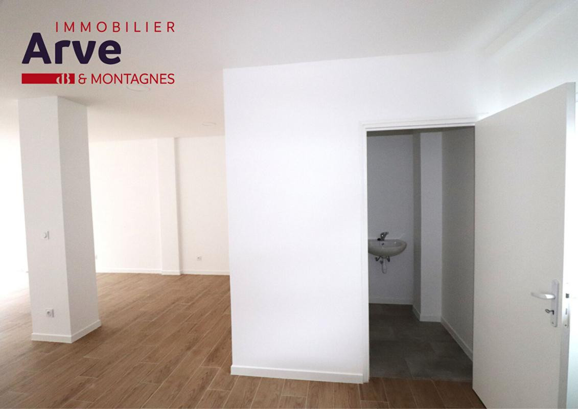 Local commercial, emplacement de premier choix
