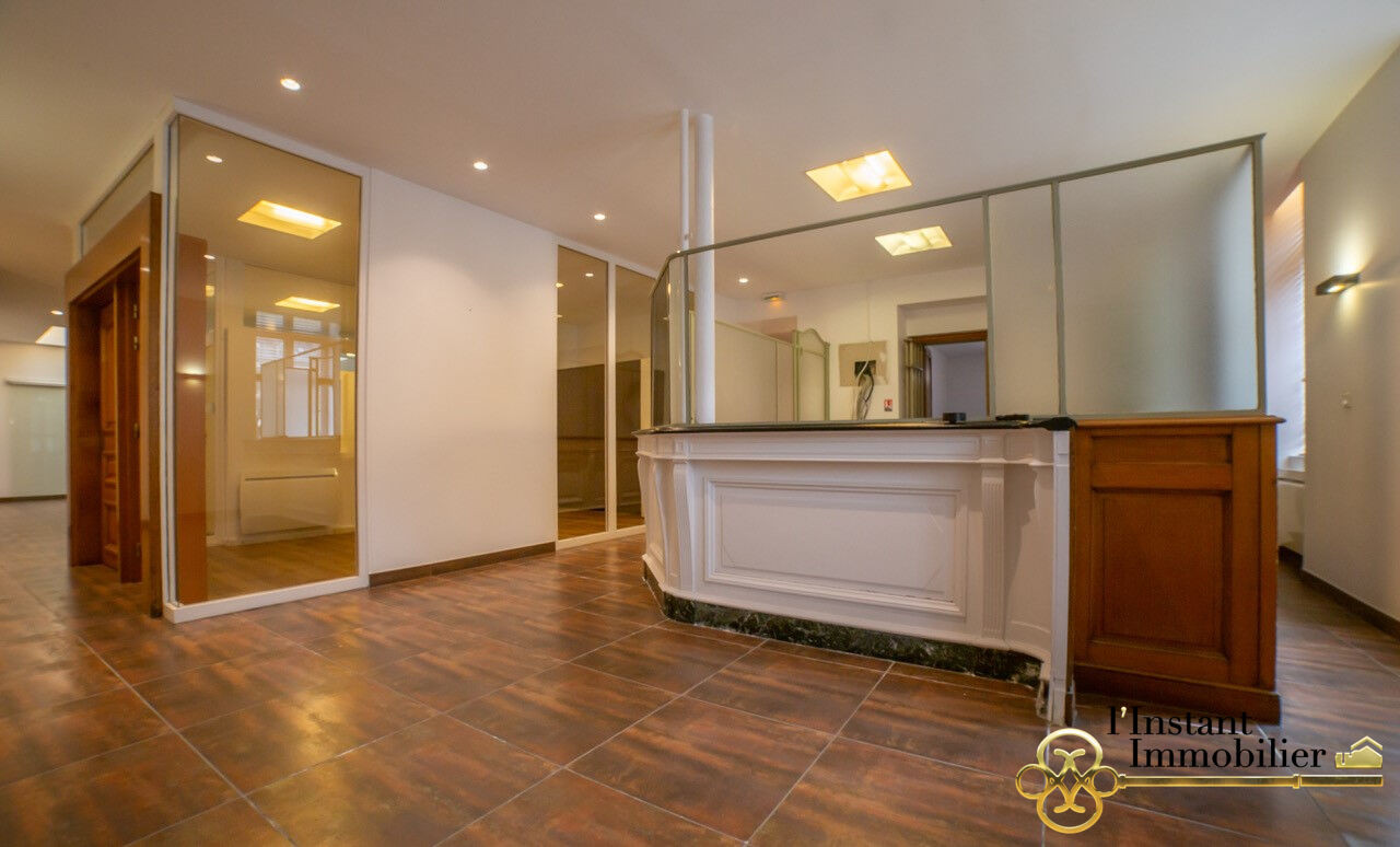 Bureaux avec prestation intérieurs luxueux