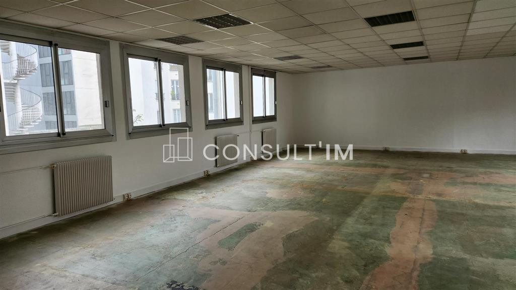 Au coeur du 13ème arrondissement, plateaux lumineux, fonctionnels et sécurisés