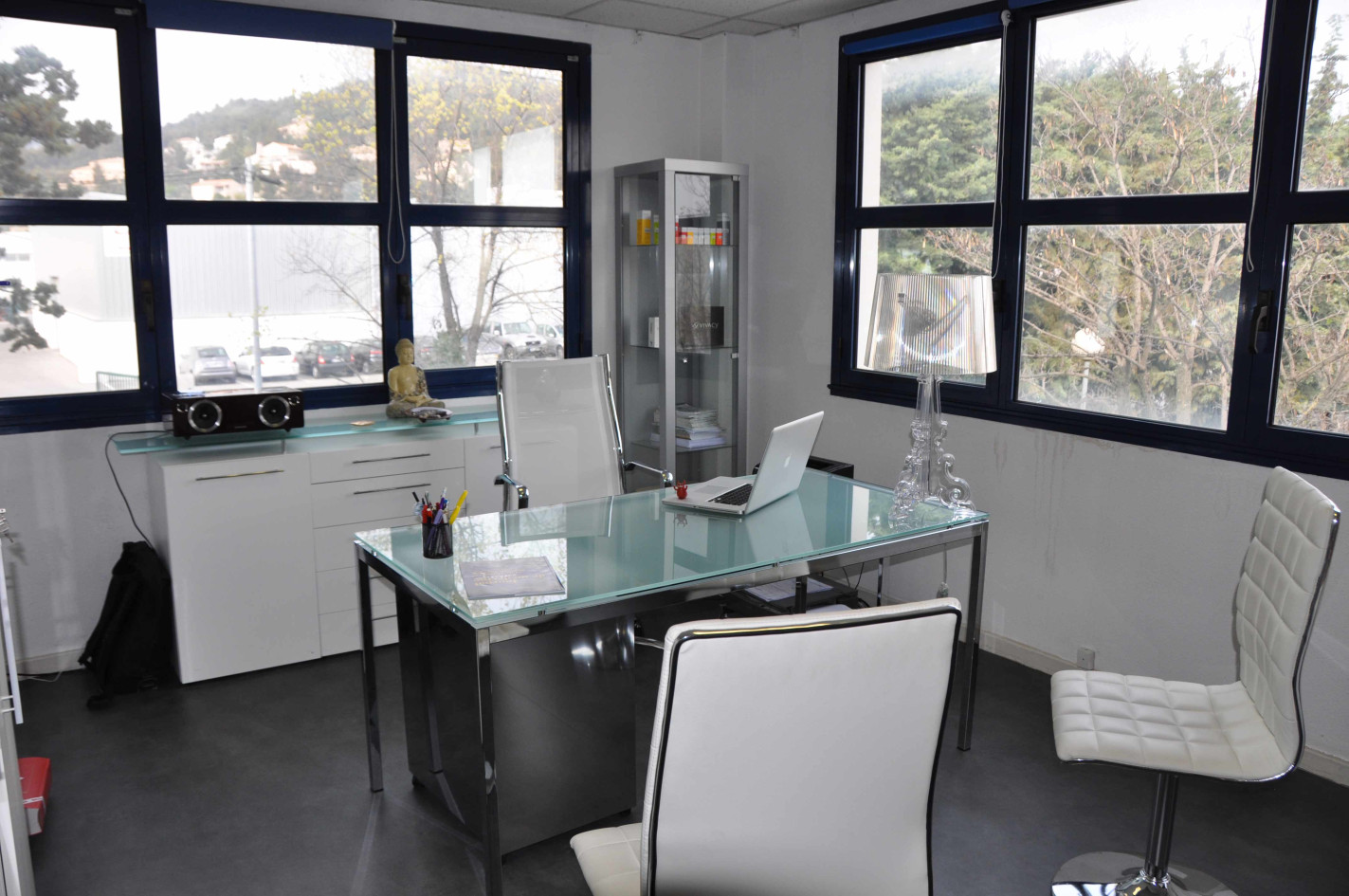Cession cabinet médical esthetique et clientèle et matériel