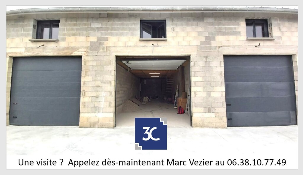 Entrepôt 140 m2 dont bureaux isolés neuf accès rapide autoro