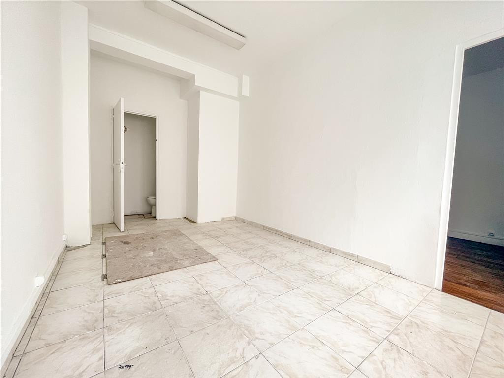 Bureaux sur rue Ivry sur seine