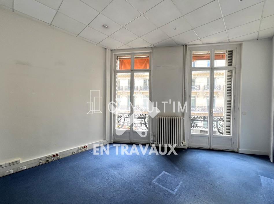 Bureaux à louer rue Auber très lumineux