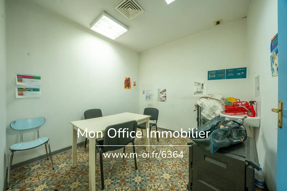 Référence : 6364-CLA. - Local Professionnel dans le quartier de Noailles (13001)