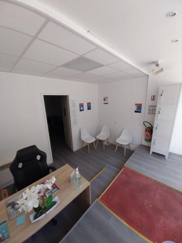 Local professionnel  34m² BOURGES