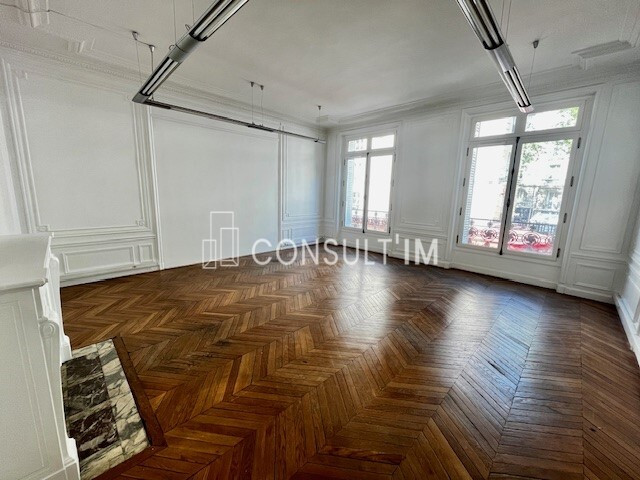 Bureaux à louer dans le 16ème