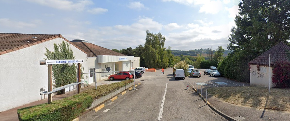 Local commercial Le Palais sur Vienne