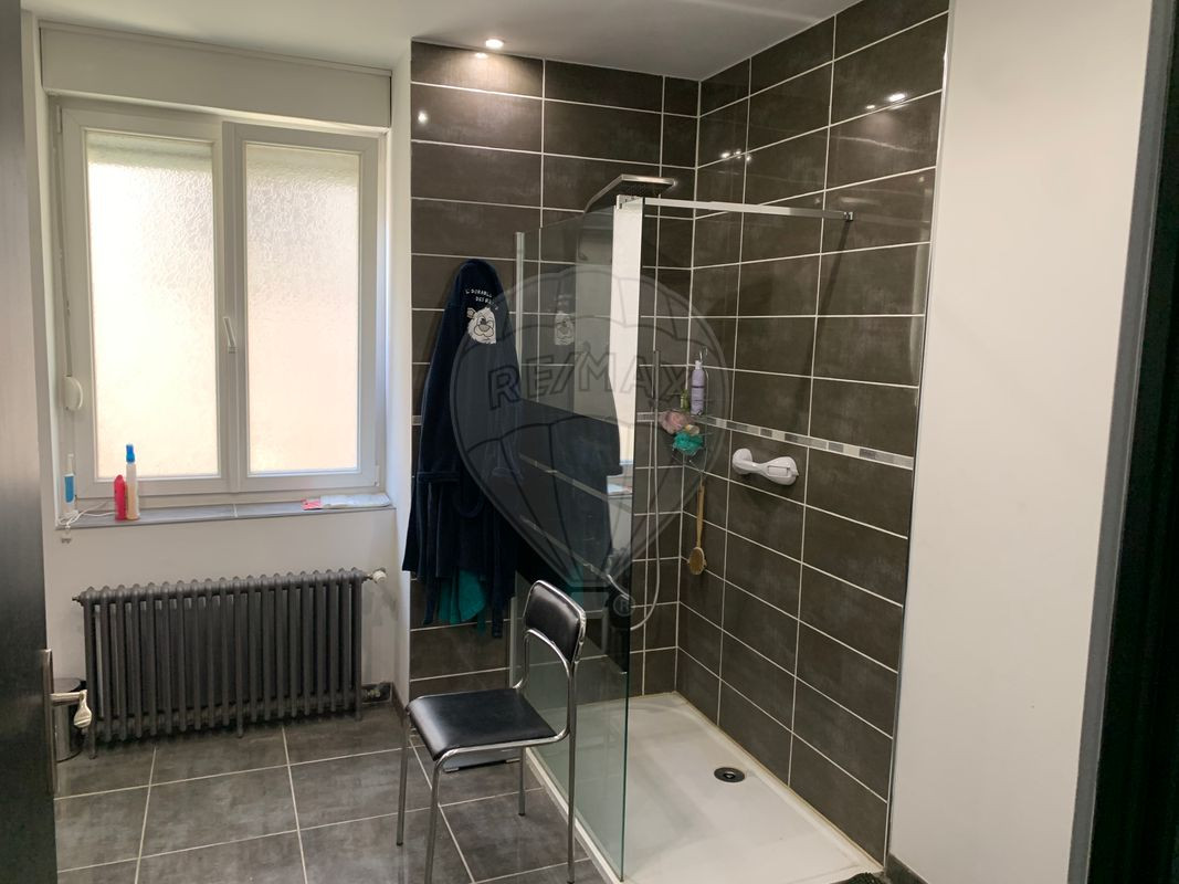 Immeuble 4 chambre(s) à vendre