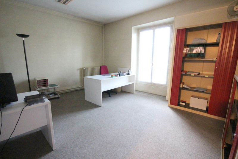 Ensemble immobilier 484 m² - SENLIS CENTRE VILLE