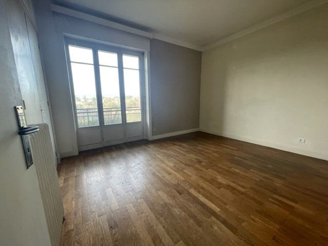 centre de CHARBONNIERES LES BAINS - REZ DE JARDIN TYPE 2