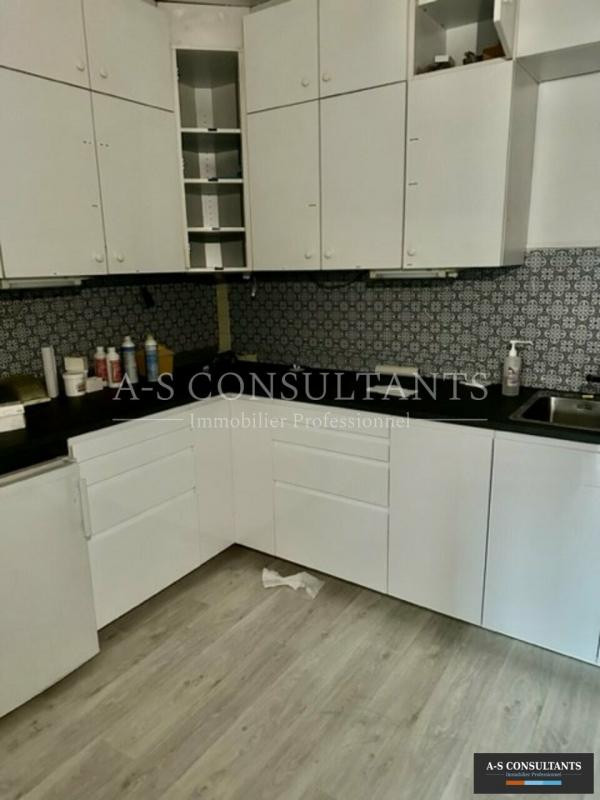 LOCAL PROFESSIONNEL A VENDRE