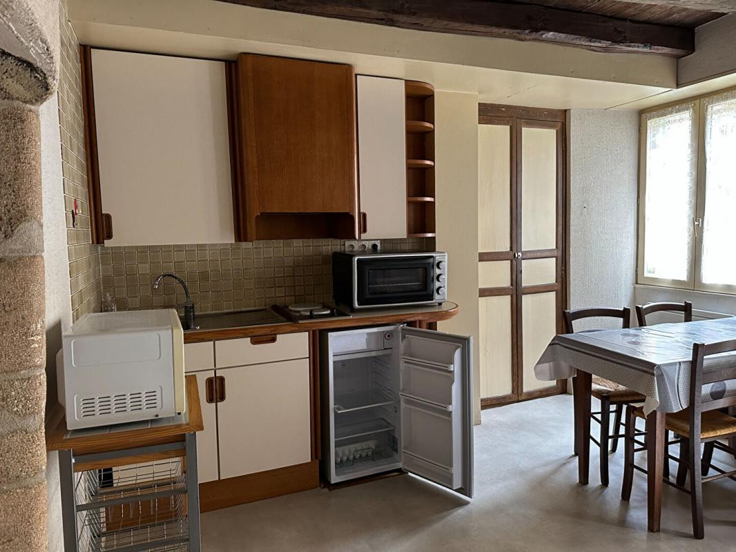 Immeuble Bourbon L Archambault 4 pièce(s) 50 m2, 2 apparts loués en cure 91300 FAI