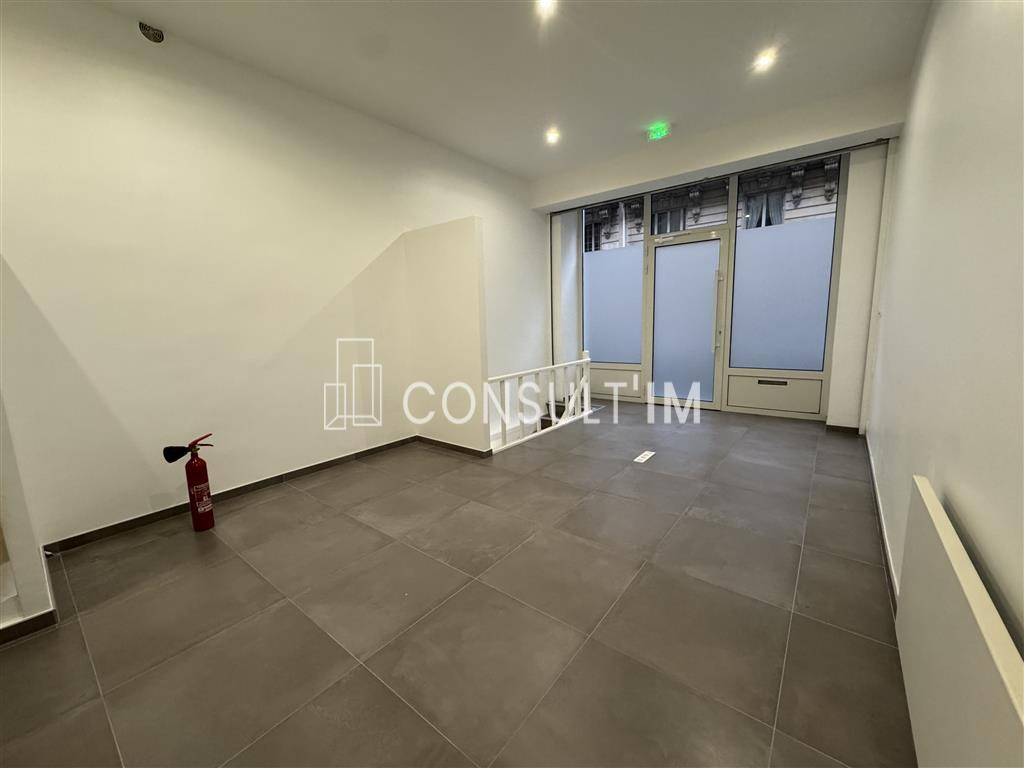 Belle boutique de 40 m² proche Champ de Mars