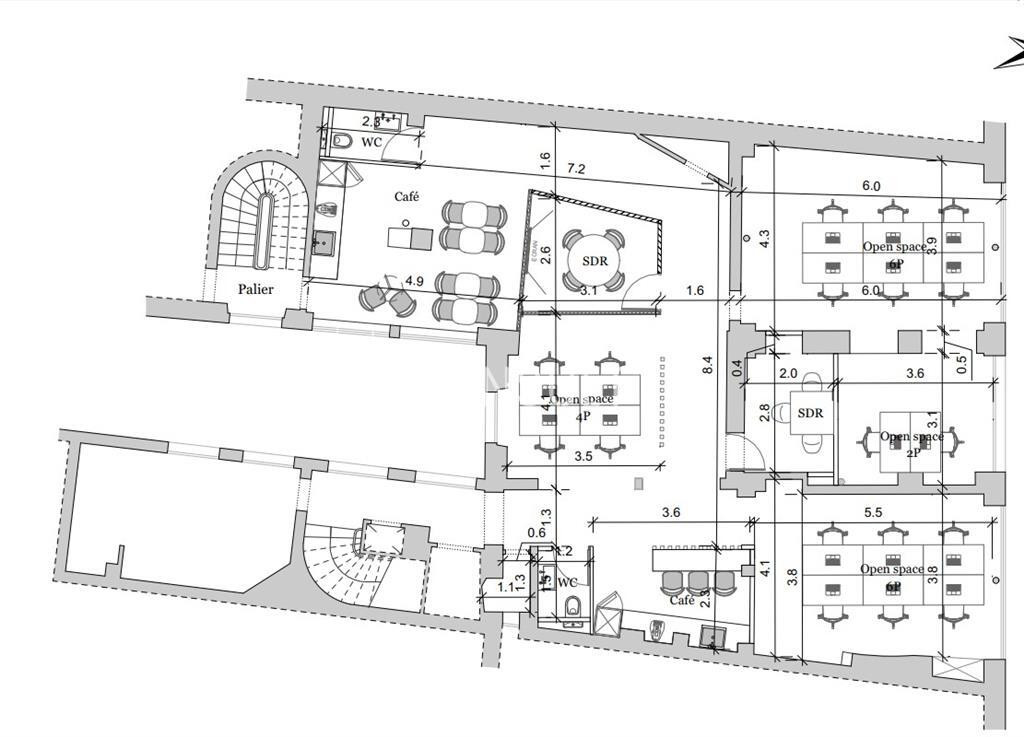 Belle surface de bureaux