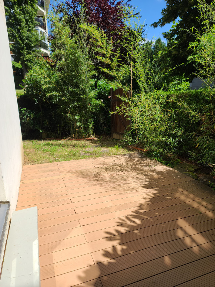Locaux 5 pièces 91m2